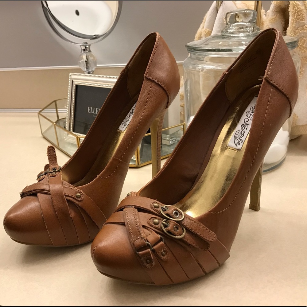 Naughty Monkey Leather Heeled Loafers